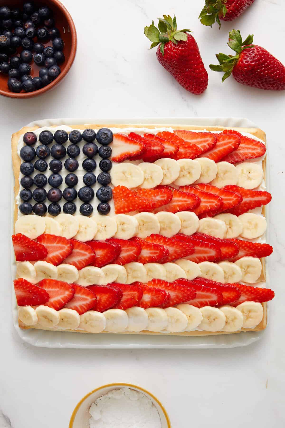 4th of July Fruit Pizza - foodfaithfitness