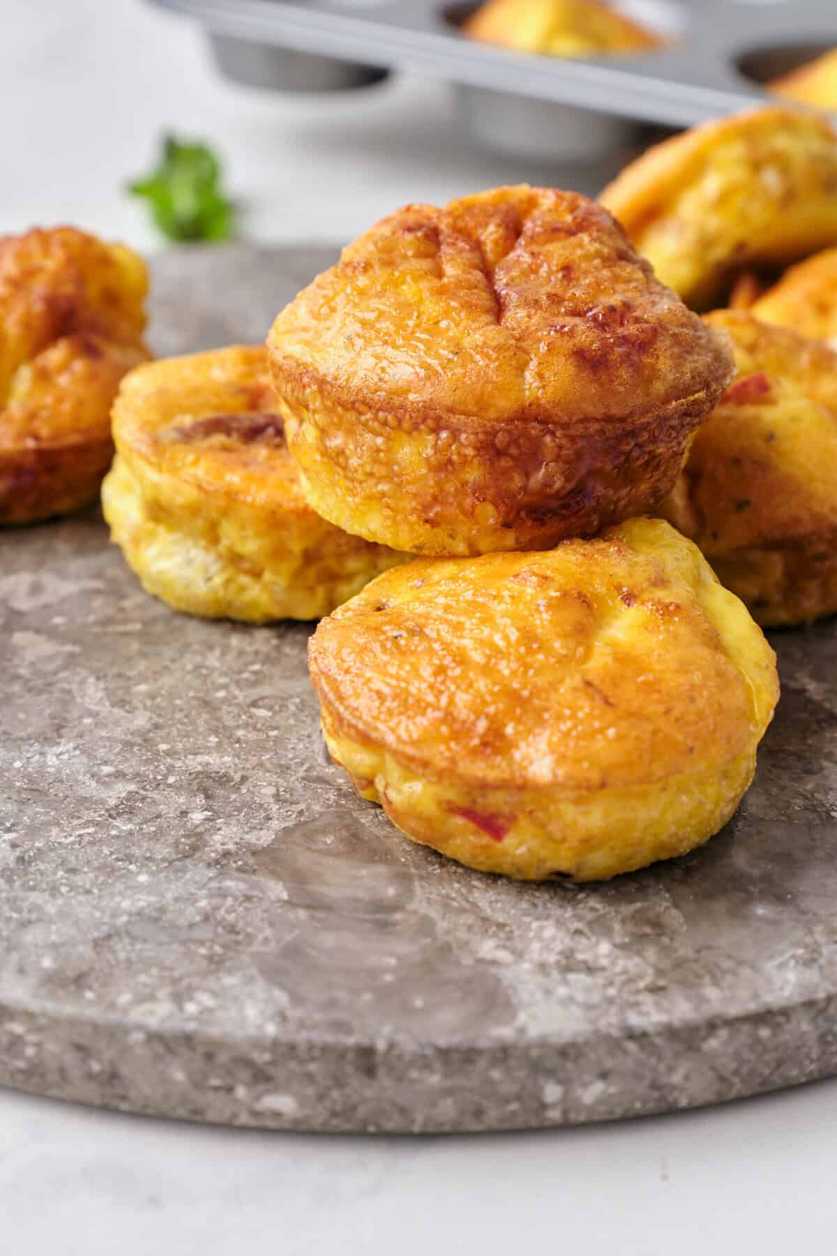 Sausage Egg Muffins - foodfaithfitness