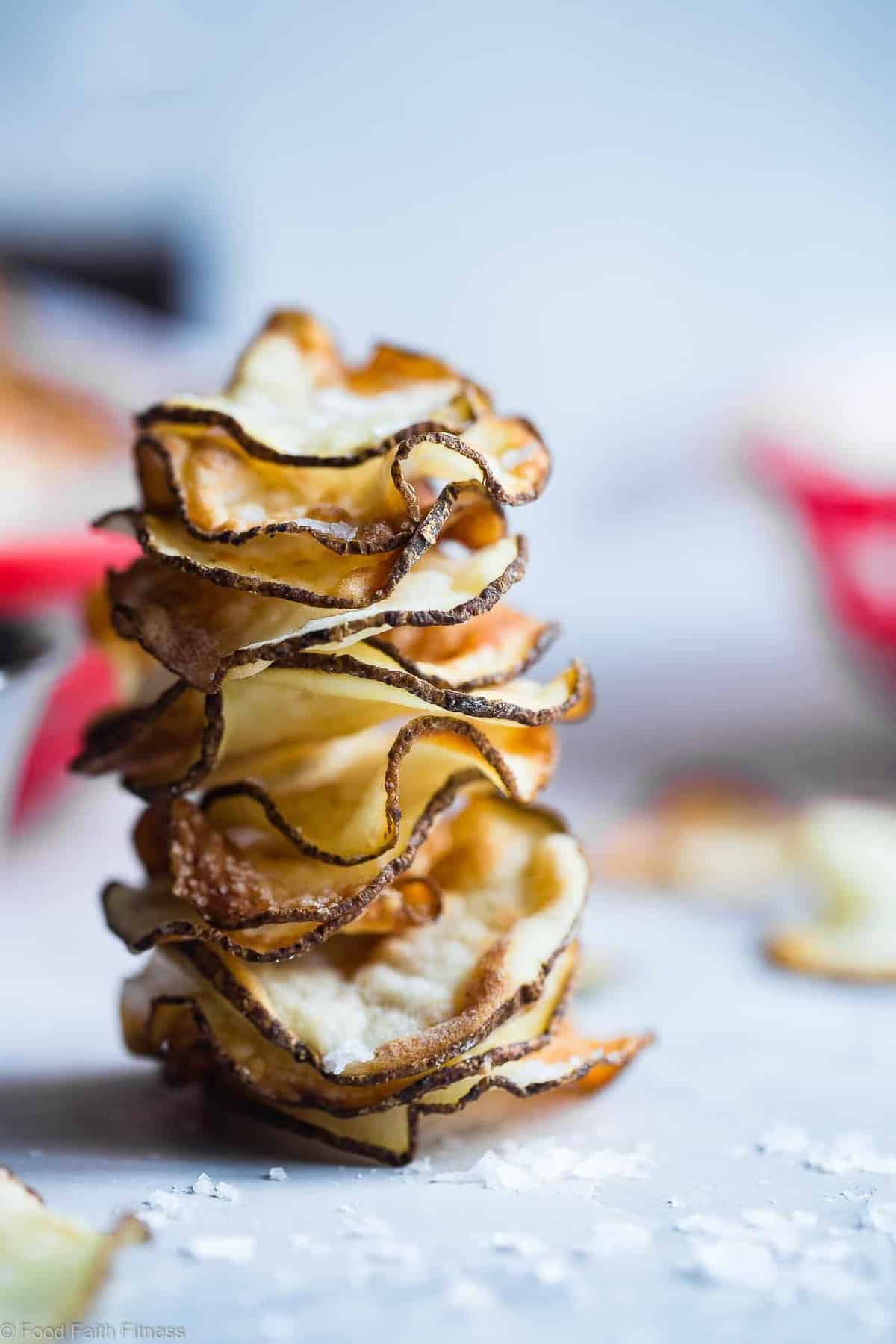Air Fryer Potato Chips - These EASY Air Fryer Potato Chips are perfectly crispy and crunchy and only use 2 ingredients! You'll never believe they are healthy, vegan, gluten free and only 75 calories for a large serving! | #Foodfaithfitness | #Glutenfree #Airfryer #Healthy #Vegan #CleanEating
