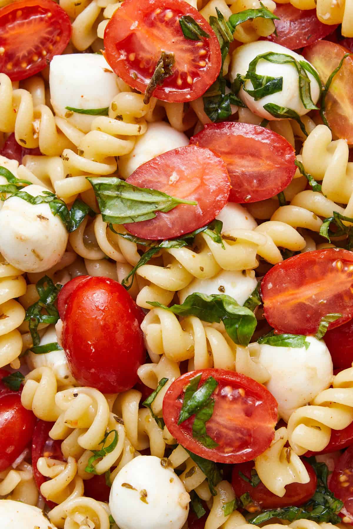 Caprese Pasta Salad - foodfaithfitness