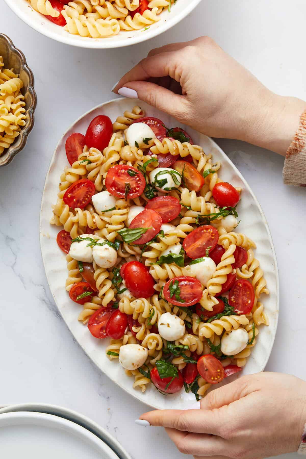 Caprese Pasta Salad - foodfaithfitness