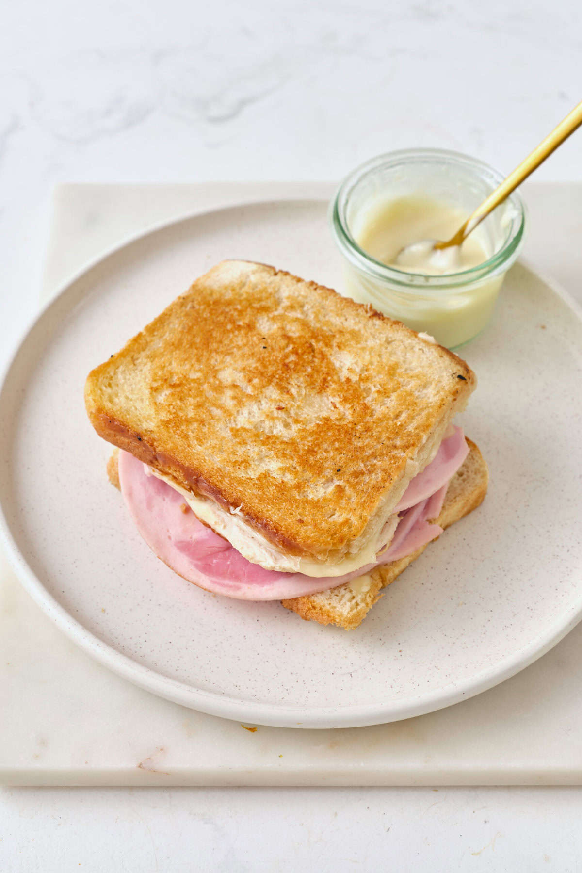 Chicken Cordon Bleu Sandwich - foodfaithfitness