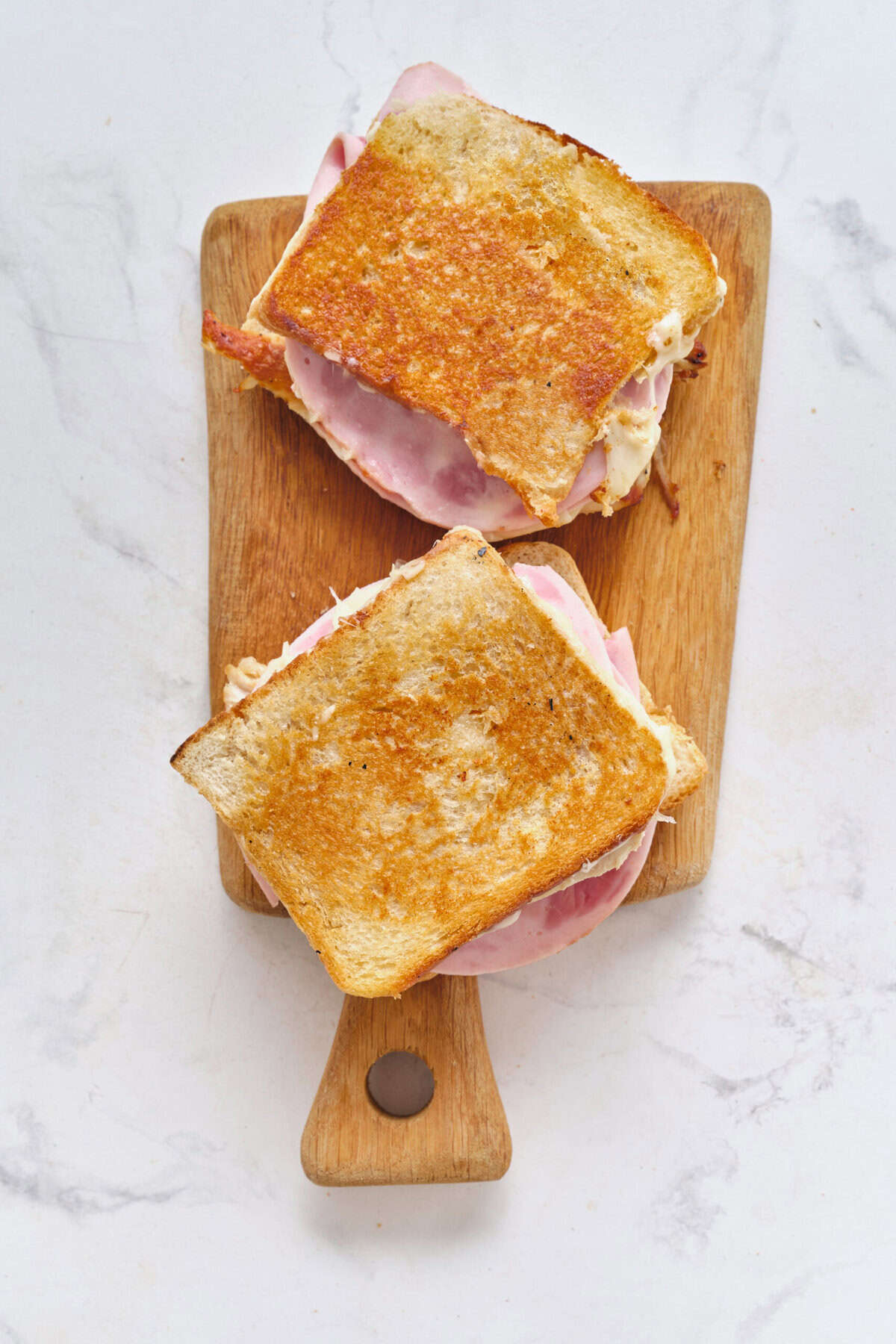 Chicken Cordon Bleu Sandwich - foodfaithfitness
