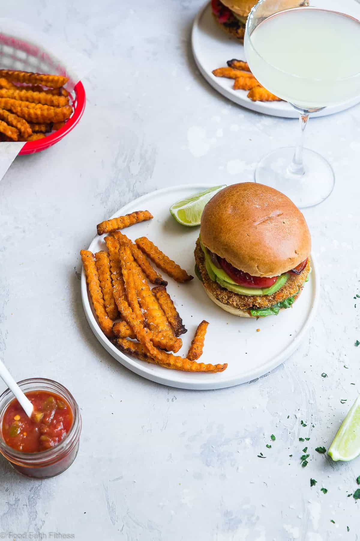 Mexican Sweet Potato Veggie Burgers - These easy homemade sweet potato veggie burgers are made from sweet potatoes coated with crunchy panko and finished with creamy avocado and grilled vegetables! Gluten free, vegan friendly and SERIOUSLY amazing! | #Foodfaithfitness | #Glutenfree #Vegan #Healthy #Veggieburger #DairyFree Mexican Sweet Potato Veggie Burgers - These easy homemade sweet potato veggie burgers are made from sweet potatoes coated with crunchy panko and finished with creamy avocado and grilled vegetables! Gluten free, vegan friendly and SERIOUSLY amazing! | #Foodfaithfitness | #Glutenfree #Vegan #Healthy #Veggieburger #DairyFree