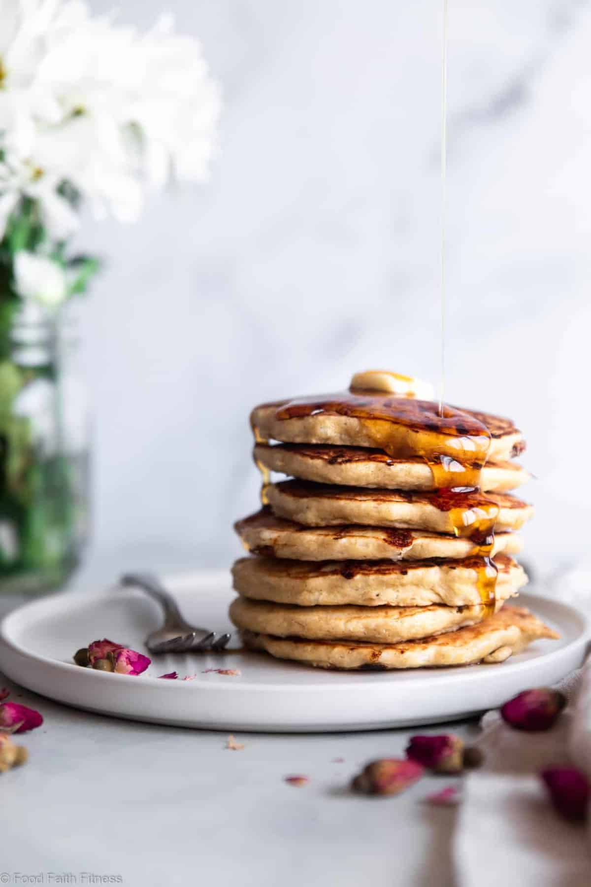 Fluffy Cottage Cheese Pancakes - These easy pancakes naturally gluten free and protein packed! Make them ahead for healthy breakfasts or make them on weekends! Great for kids and adults. | #Foodfaithfitness | #Glutenfree #healthy #breakfast #pancakes Fluffy Cottage Cheese Pancakes - These easy pancakes naturally gluten free and protein packed! Make them ahead for healthy breakfasts or make them on weekends! Great for kids and adults. | #Foodfaithfitness | #Glutenfree #healthy #breakfast #pancakes