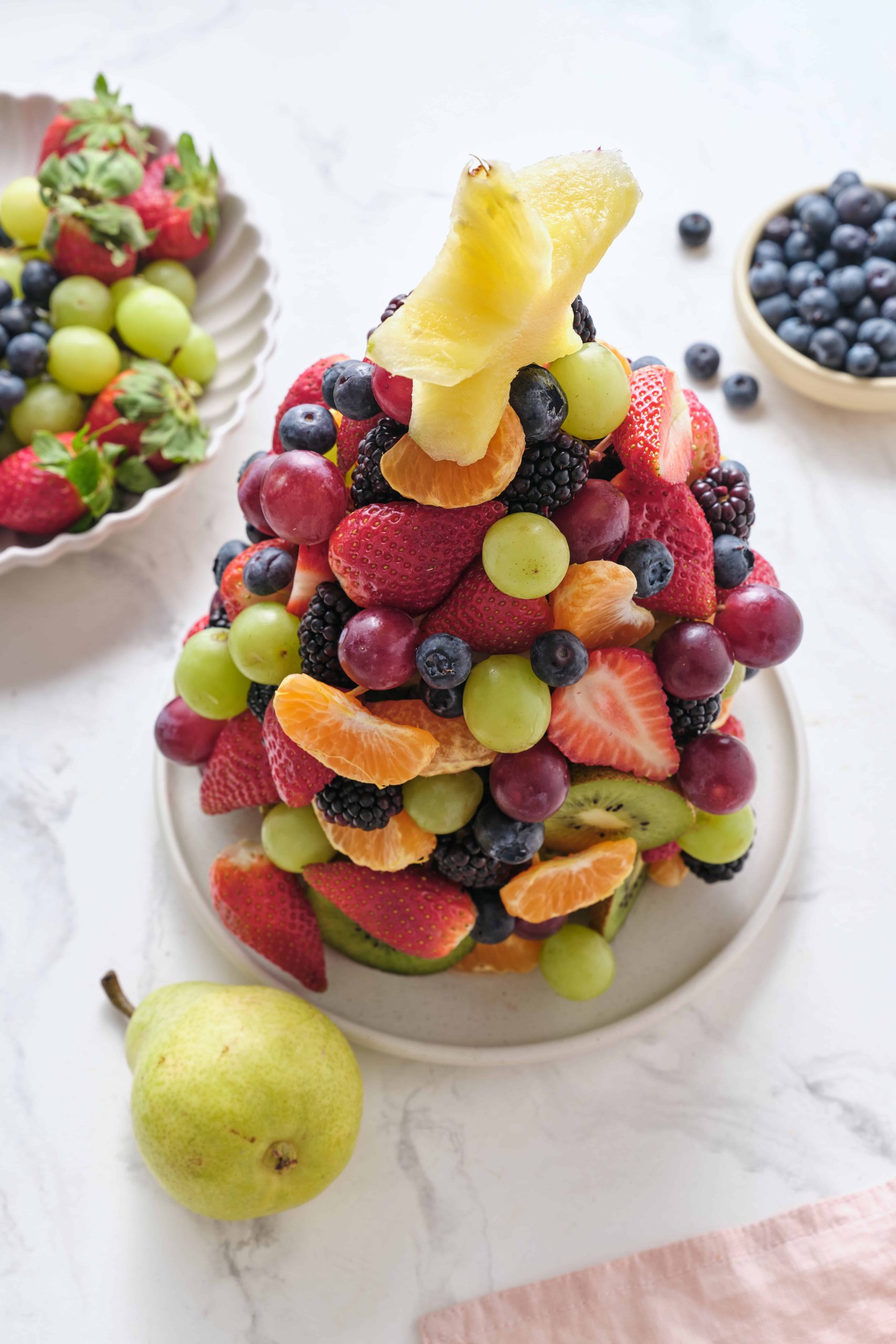 Fruit Christmas Tree - foodfaithfitness
