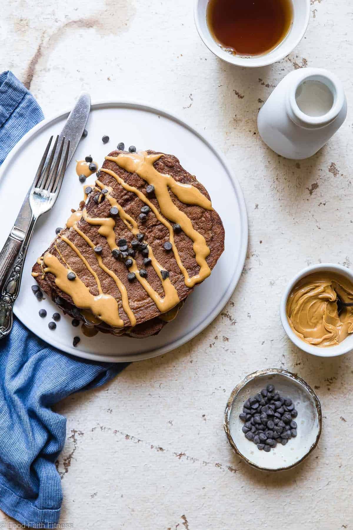 Chocolate Peanut Butter Protein French Toast - Loaded with chocolate peanut butter goodness and 32g of protein! SO easy to make and has a gluten free and paleo friendly option! Your new favorite breakfast to keep you FULL! | #Foodfaithfitness | #Glutenfree #Healthy #Paleo #Breakfast #FrenchToast Chocolate Peanut Butter Healthy High Protein French Toast - Loaded with chocolate peanut butter goodness and 32g of protein! SO easy to make and has a gluten free and paleo friendly option! Your new favorite breakfast to keep you FULL! | #Foodfaithfitness | #Glutenfree #Healthy #Paleo #Breakfast #FrenchToast