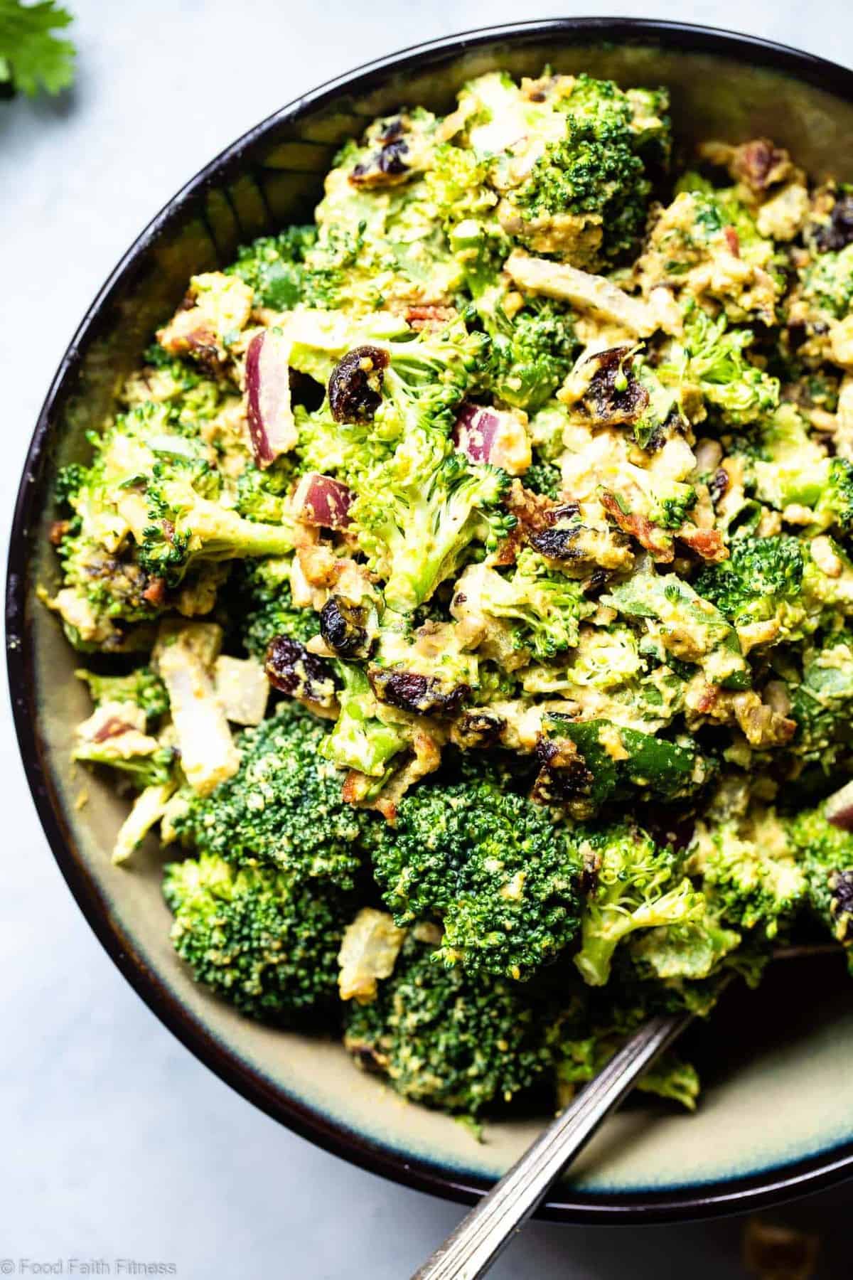 Curried Vegan Paleo Broccoli Cashew Salad - This easy healthy broccoli salad is jazzed up with a curried cashew cream dressing. It's a quick, easy, gluten and dairy free side that's always a crowd pleaser! | #Foodfaithfitness | Curried Vegan Paleo Broccoli Cashew Salad - This easy healthy broccoli salad is jazzed up with a curried cashew cream dressing. It's a quick, easy, gluten and dairy free side that's always a crowd pleaser! | #Foodfaithfitness | #Glutenfree #Paleo #Vegan #Dairyfree #Healthy